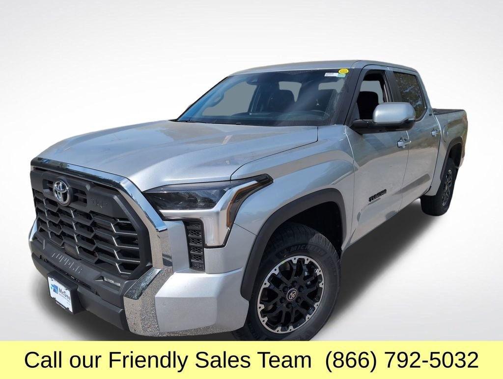 New 2026 Toyota Tundra SR5 SR5 CREWMAX 5.5