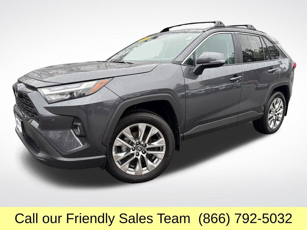 2025 Toyota RAV4 SUV 