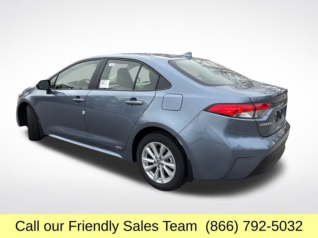 2026 Toyota Corolla Hybrid LE photo 3