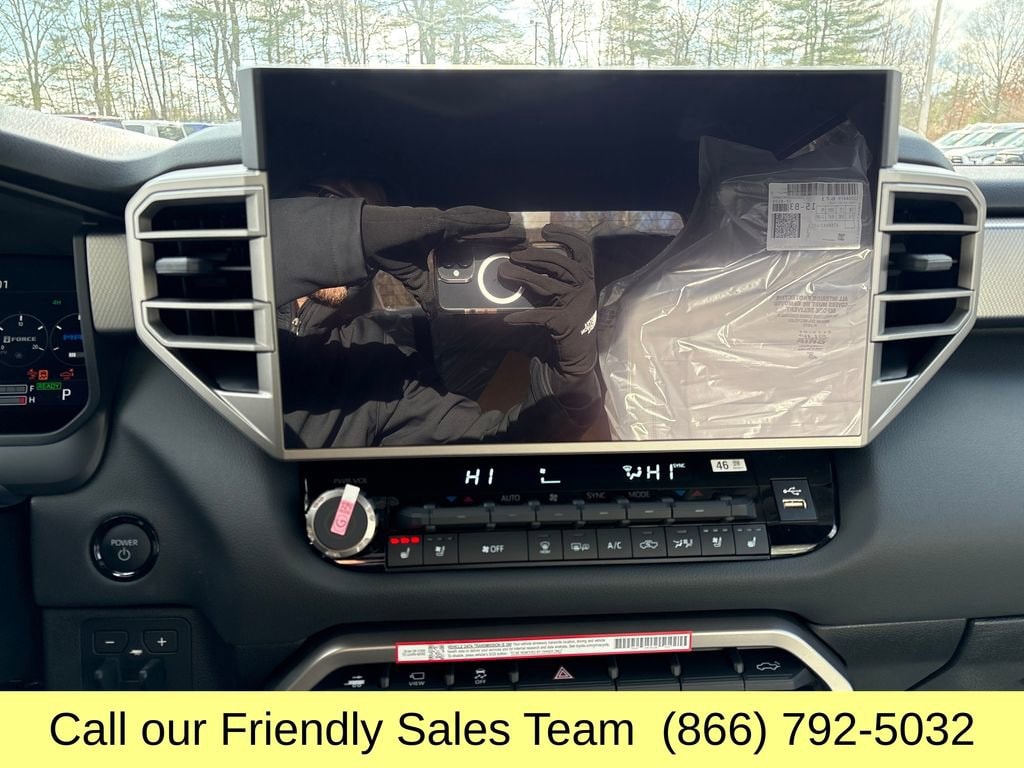 2026 Toyota Tundra Limited - Photo 17
