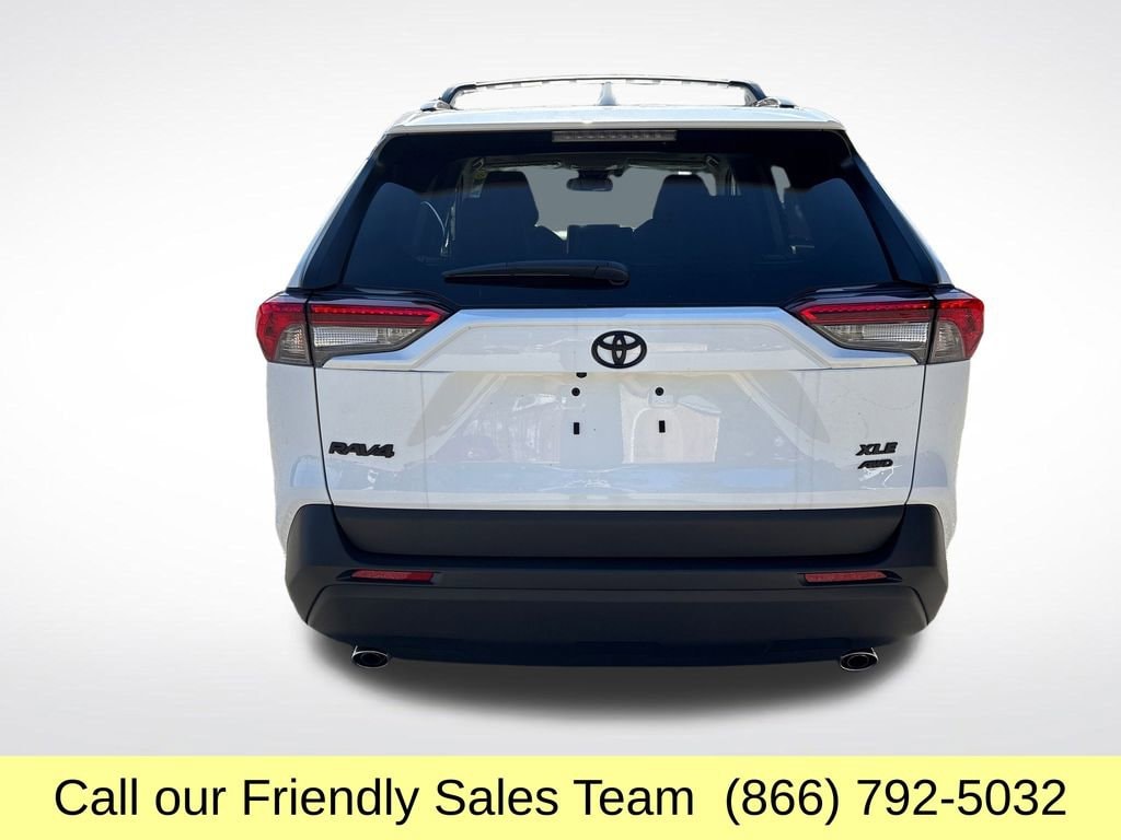 New 2025 Toyota RAV4 XLE XLE AWD SUV