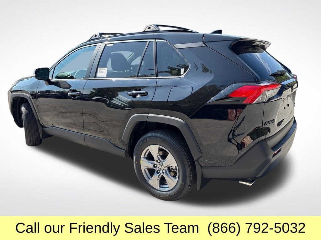 New 2025 Toyota RAV4 XLE XLE AWD SUV