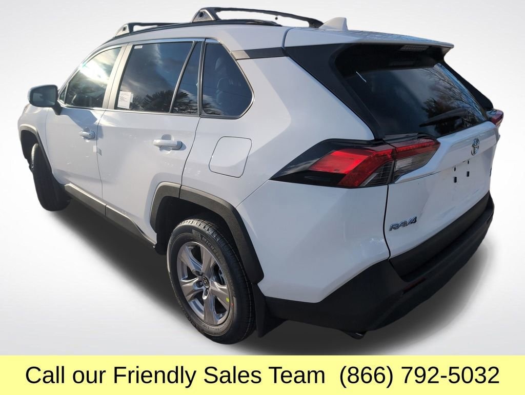New 2025 Toyota RAV4 XLE XLE AWD SUV