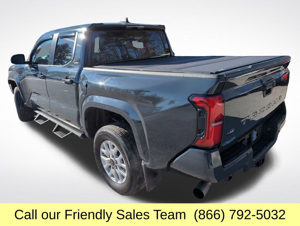 2024 Toyota Tacoma SR5 photo 3