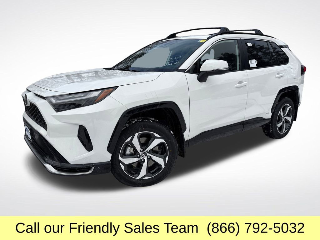 2025 Toyota RAV4 SE's photo