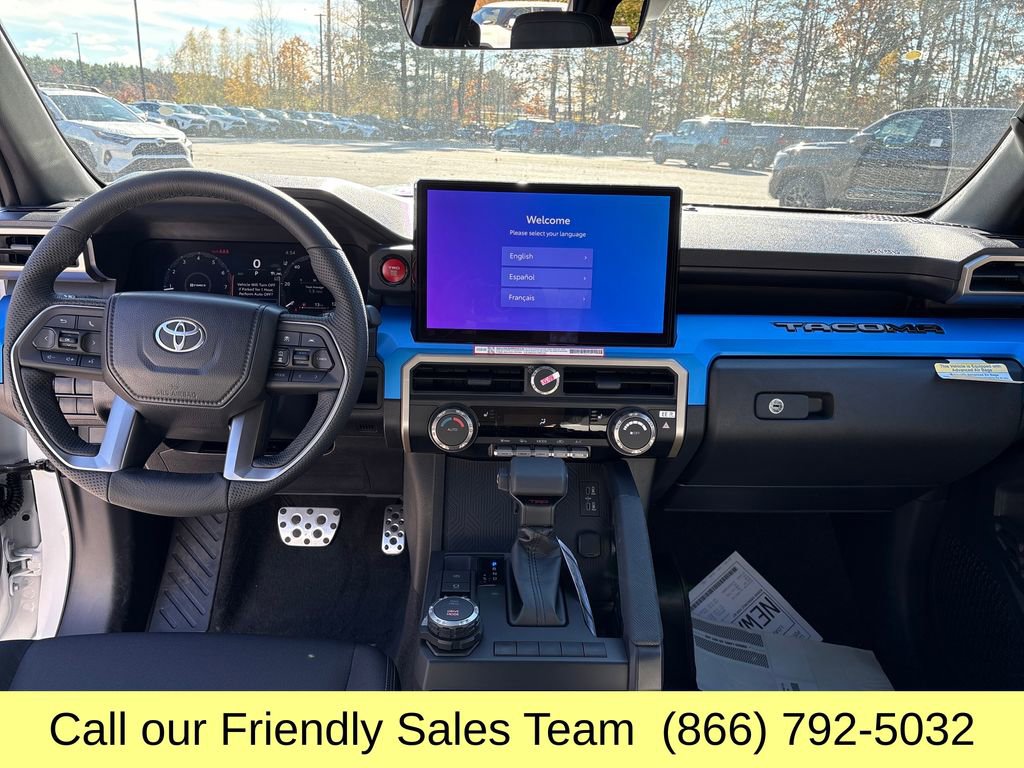 2025 Toyota Tacoma TRD Sport - Photo 12