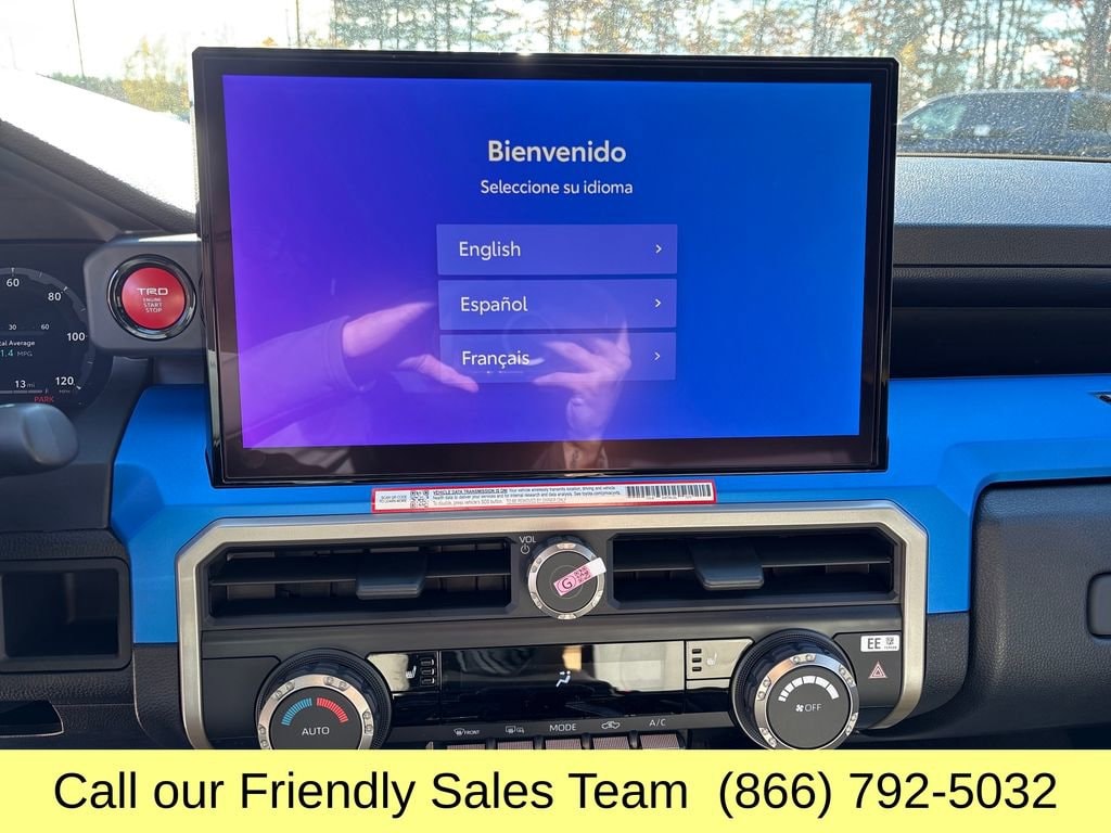 2025 Toyota Tacoma TRD Sport - Photo 18