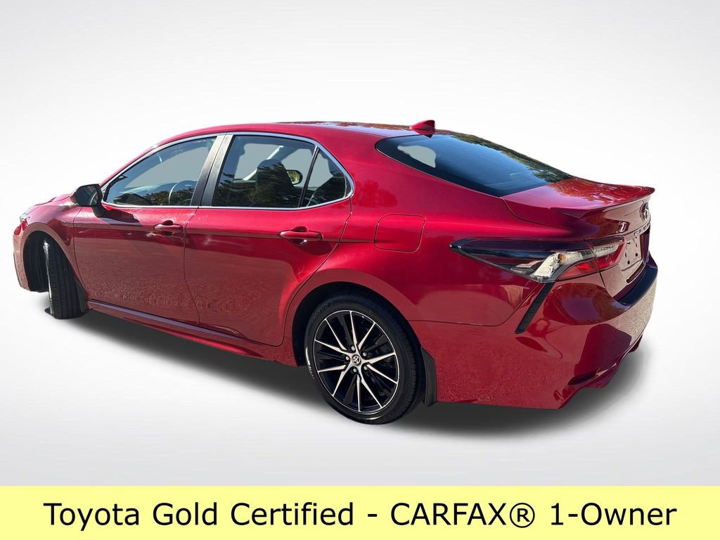 2023 Toyota Camry SE photo 3