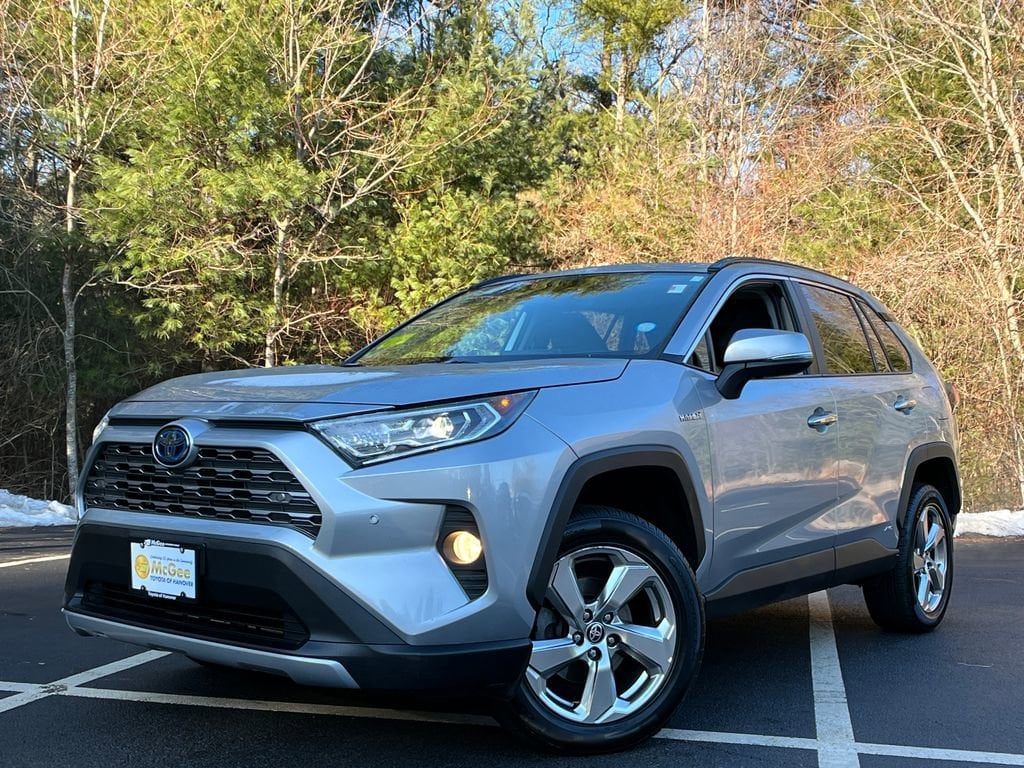 2021 Toyota RAV4 Limited's photo