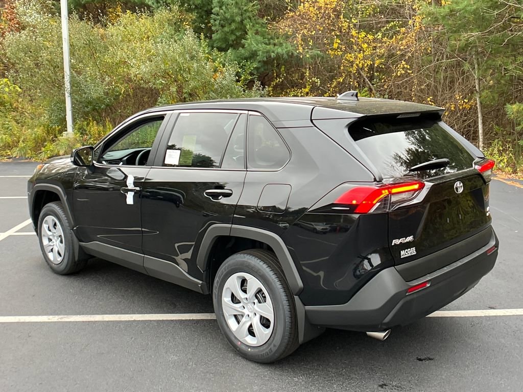 New 2025 Toyota RAV4 LE SUV
