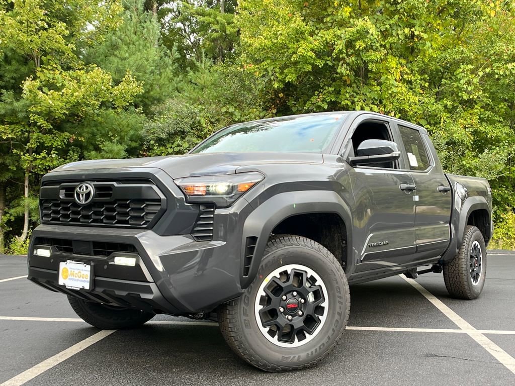 2025 Toyota Tacoma TRD Off Road's photo