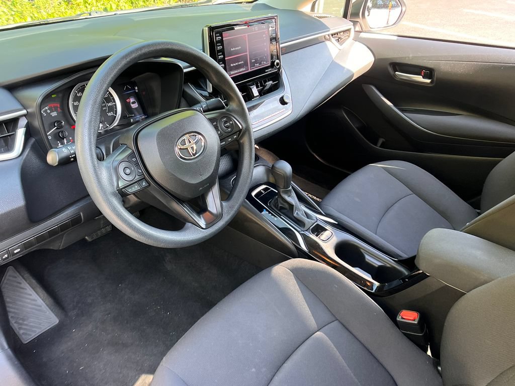2021 Toyota Corolla LE - Photo 10