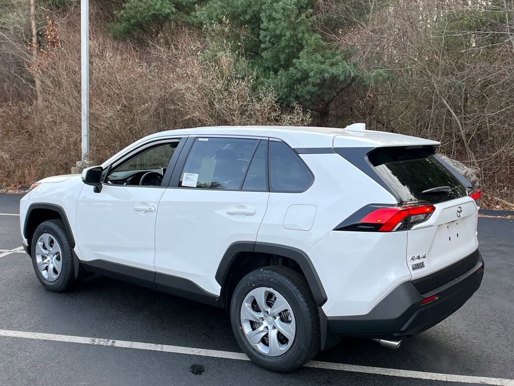 New 2025 Toyota RAV4 LE SUV
