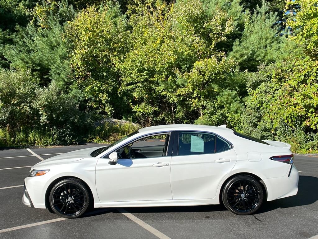 2024 Toyota Camry XSE photo 2