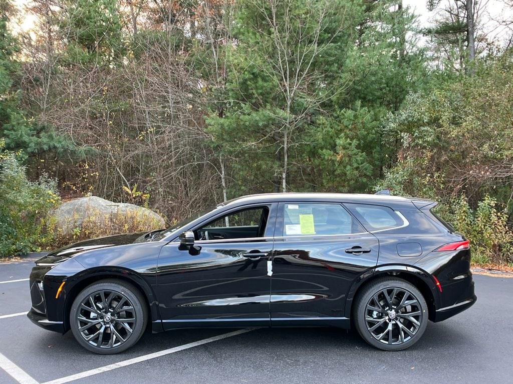 New 2025 Toyota Crown Signia Limited SUV