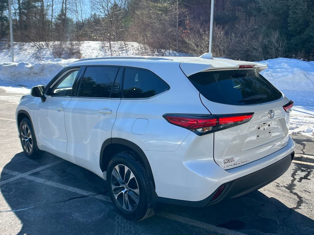 Used 2020 Toyota Highlander XLE SUV