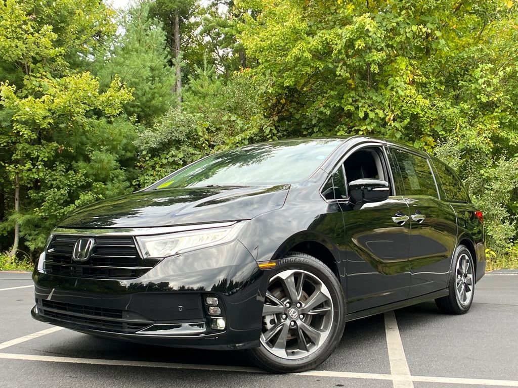 2024 Honda Odyssey Elite's photo