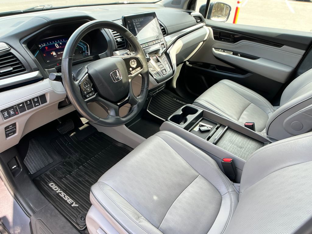 2022 Honda Odyssey Elite - Photo 11