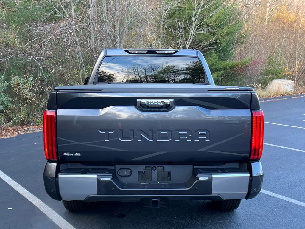 2025 Toyota Tundra Limited photo 4