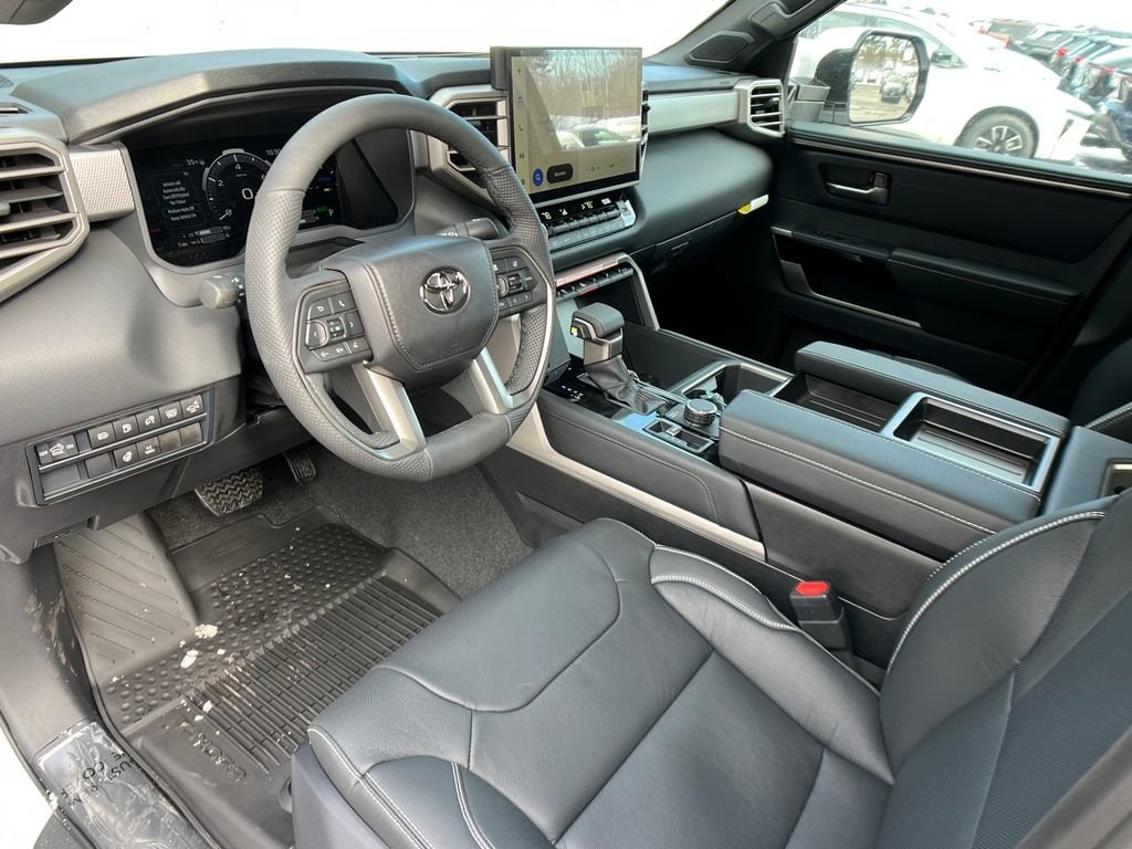 2026 Toyota Tundra Limited - Photo 10