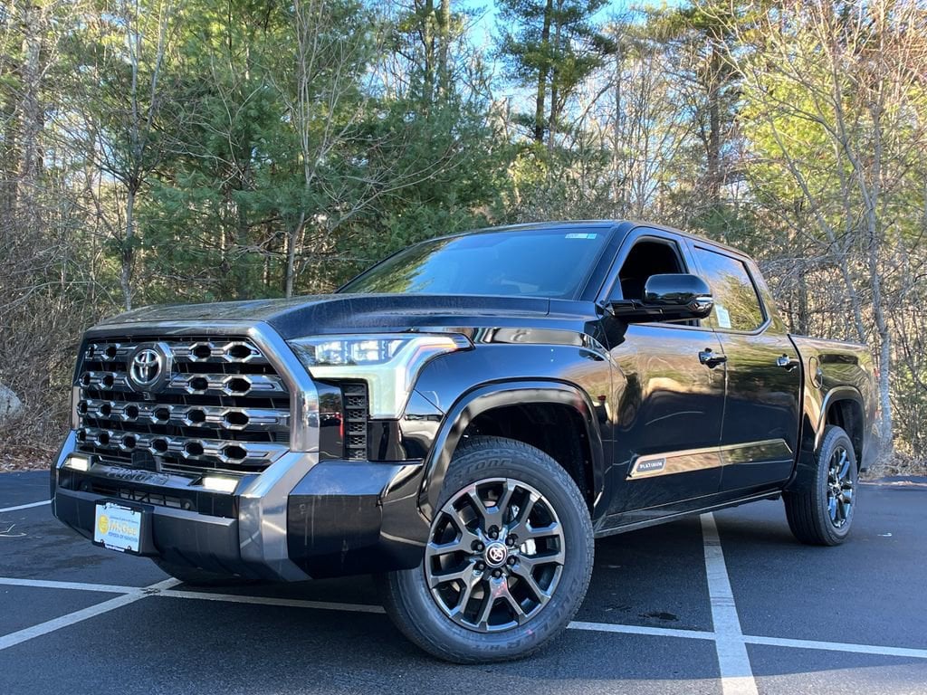 2026 Toyota Tundra Platinum's photo