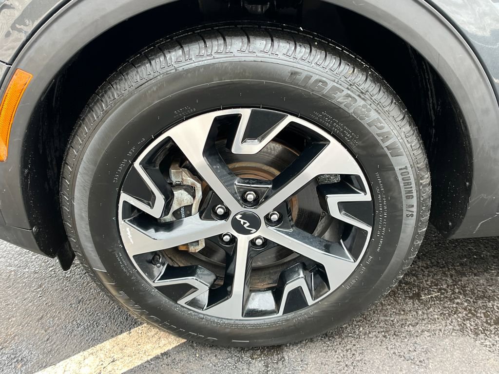 2023 Kia Sportage EX - Photo 24