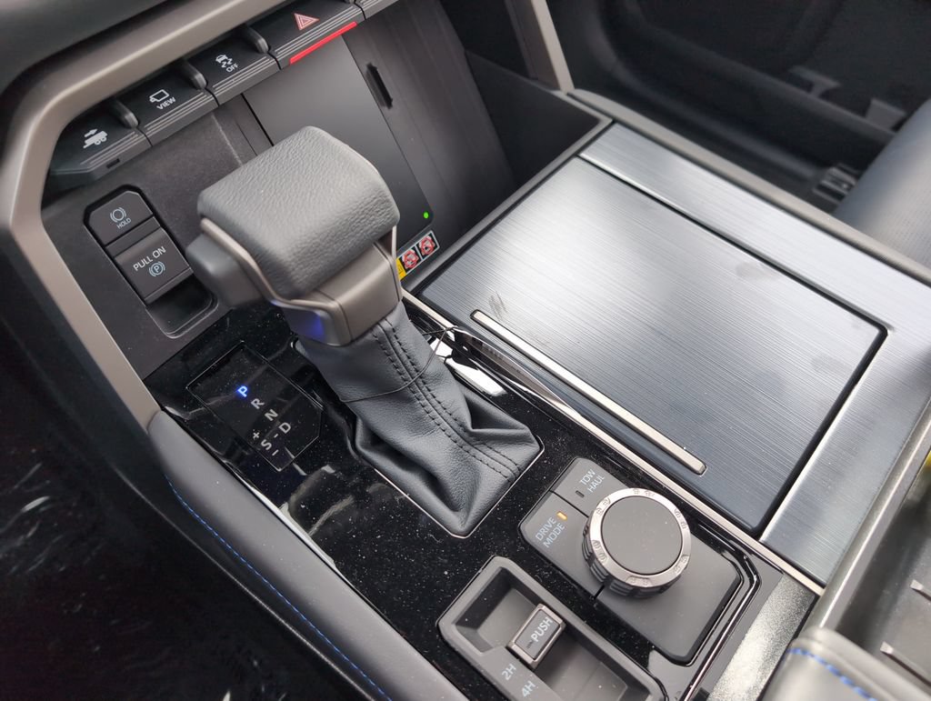 2026 Toyota Tundra Platinum - Photo 22