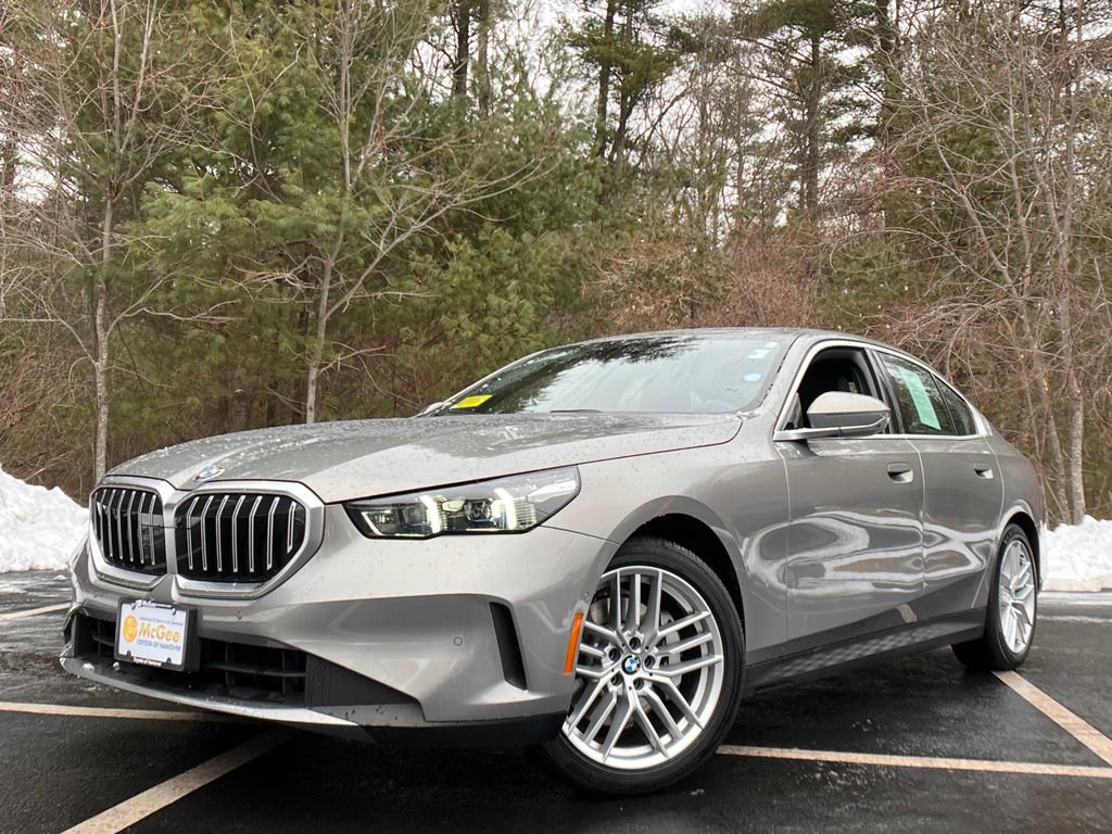 2024 BMW 5 Series 530i's photo