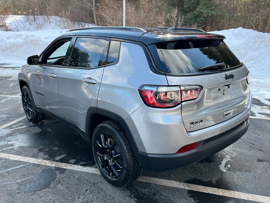 Used 2022 Jeep Compass Latitude SUV