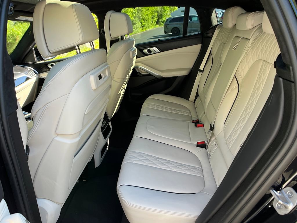 2021 BMW X6 M50i - Photo 20