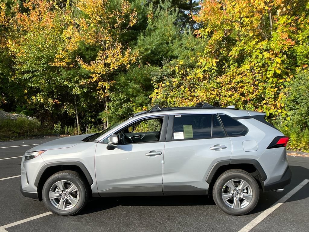 New 2025 Toyota RAV4 XLE SUV