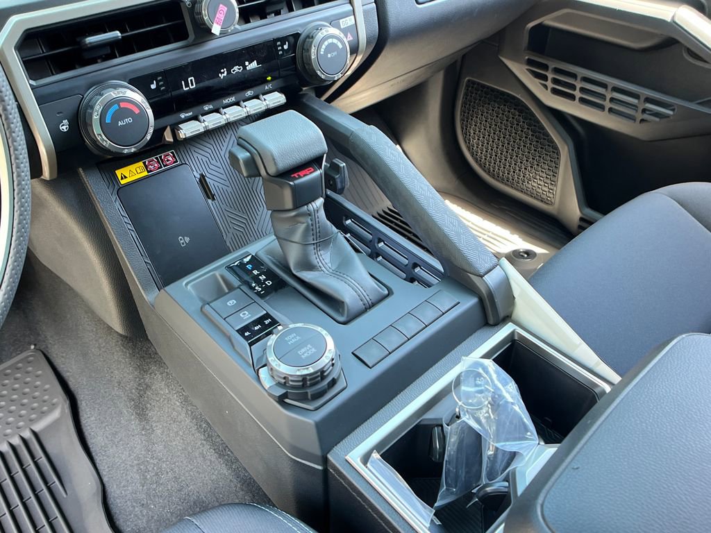 2026 Toyota Tacoma TRD Sport - Photo 21