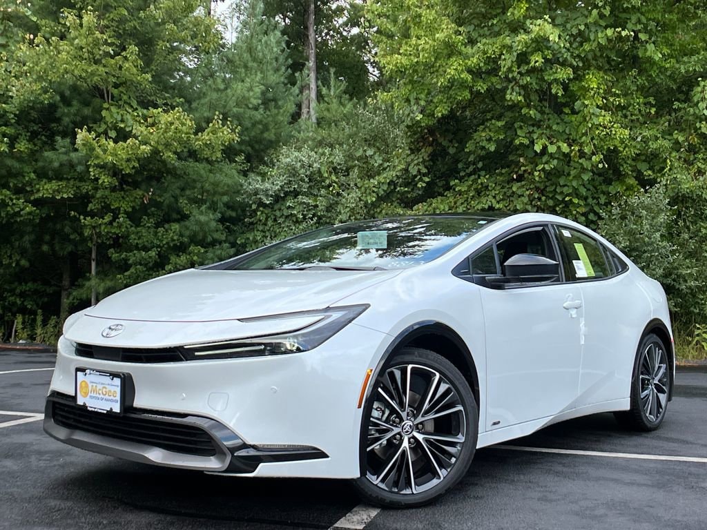2026 Toyota Prius Hatchback 
