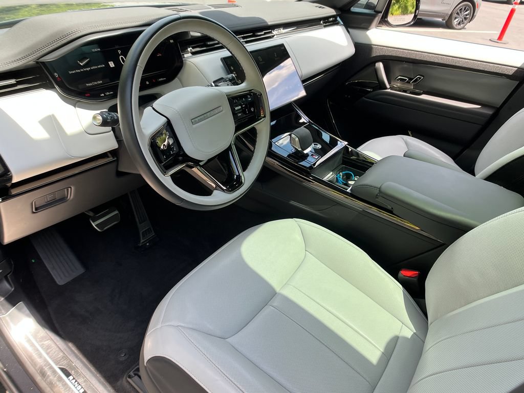 2025 Land Rover Range Rover Sport Dynamic SE - Photo 10