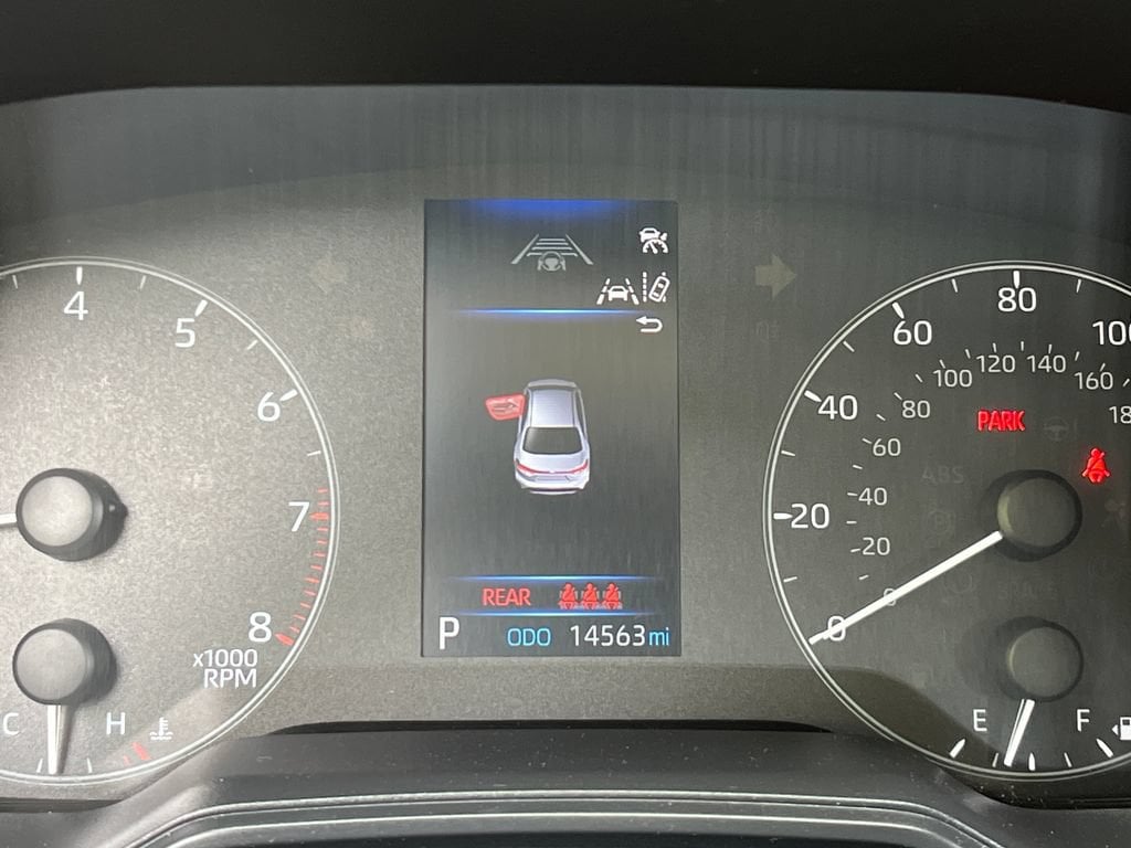 2023 Toyota Corolla LE - Photo 16