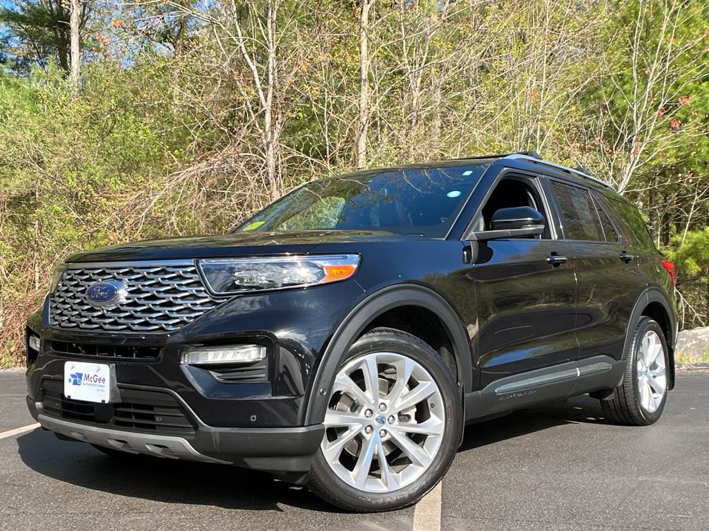 2022 Ford Explorer Platinum 4WD's photo