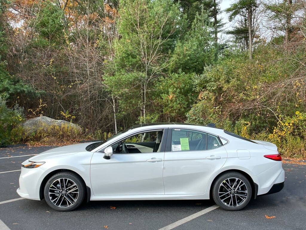 2026 Toyota Camry XLE photo 2