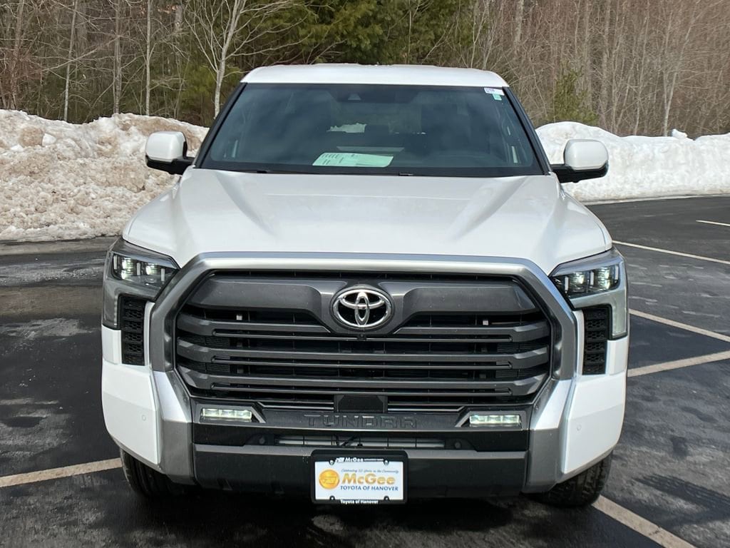 2026 Toyota Tundra Limited - Photo 8