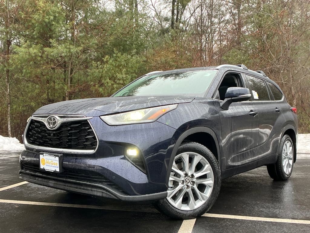 New 2026 Toyota Highlander Limited SUV