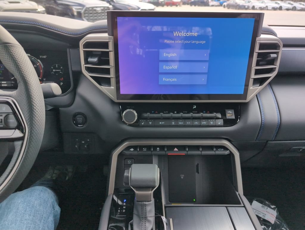 2026 Toyota Tundra Platinum - Photo 17