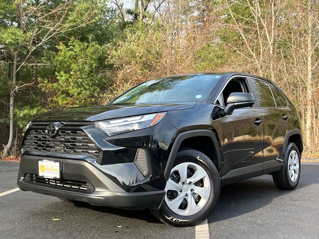 Used 2024 Toyota RAV4 LE SUV