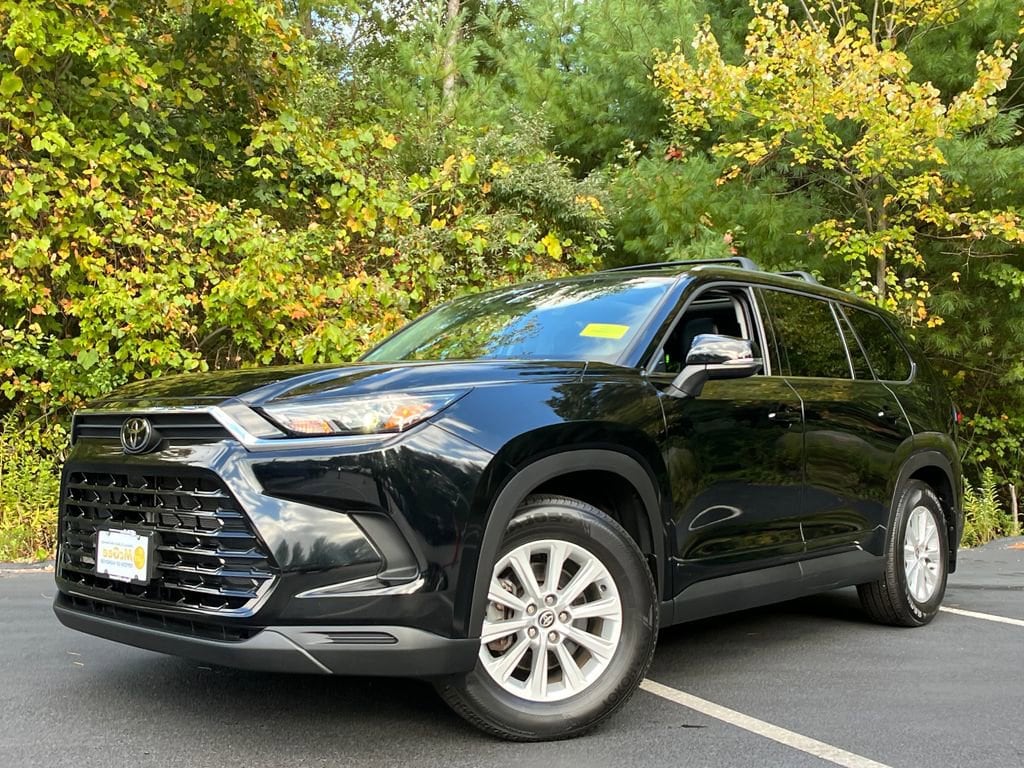 Used 2024 Toyota Grand Highlander Hybrid XLE SUV