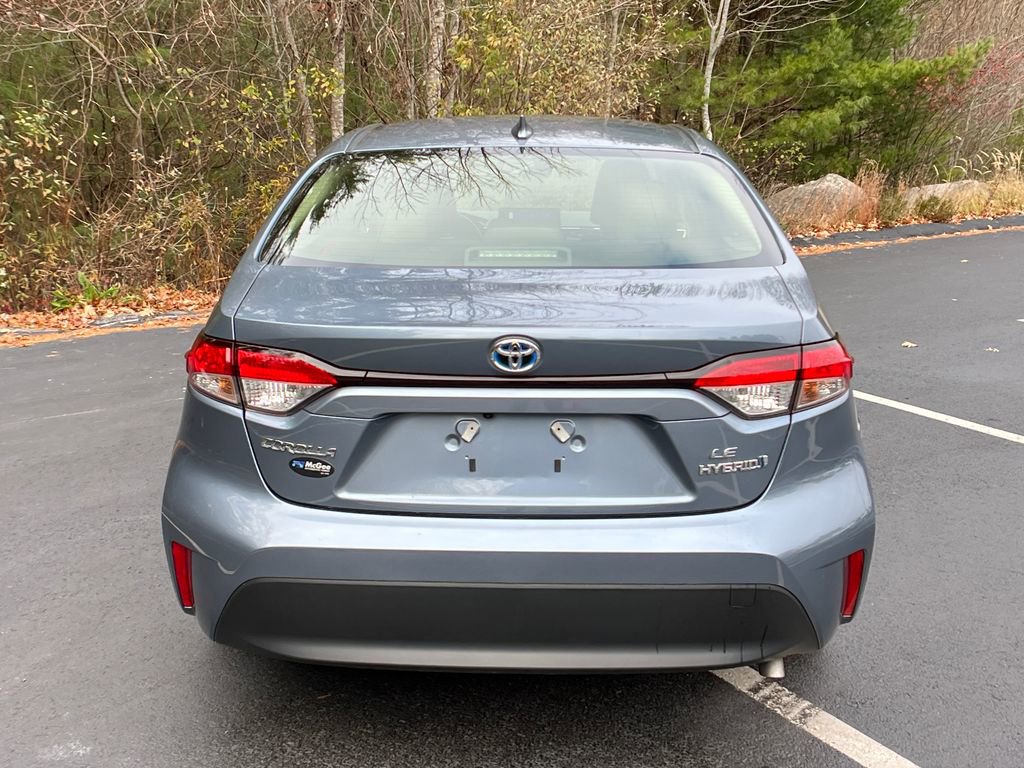 2024 Toyota Corolla Hybrid LE photo 3