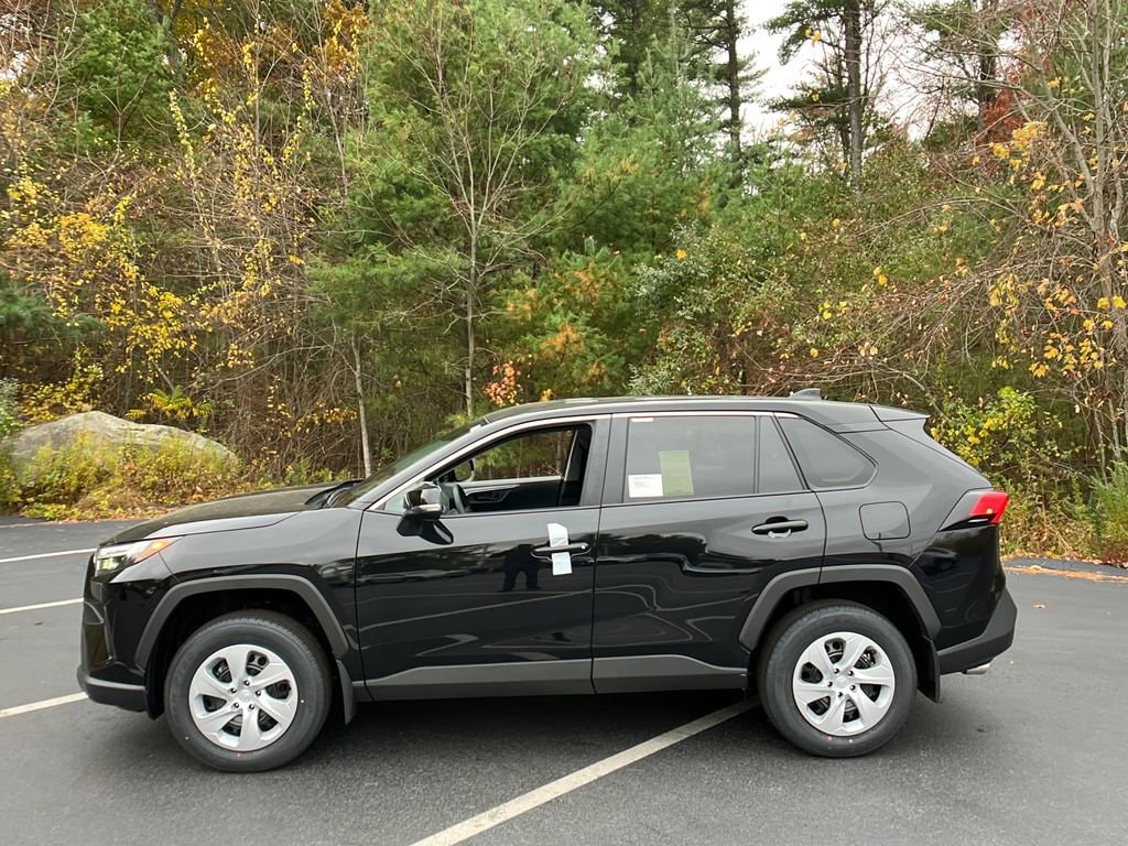 New 2025 Toyota RAV4 LE SUV