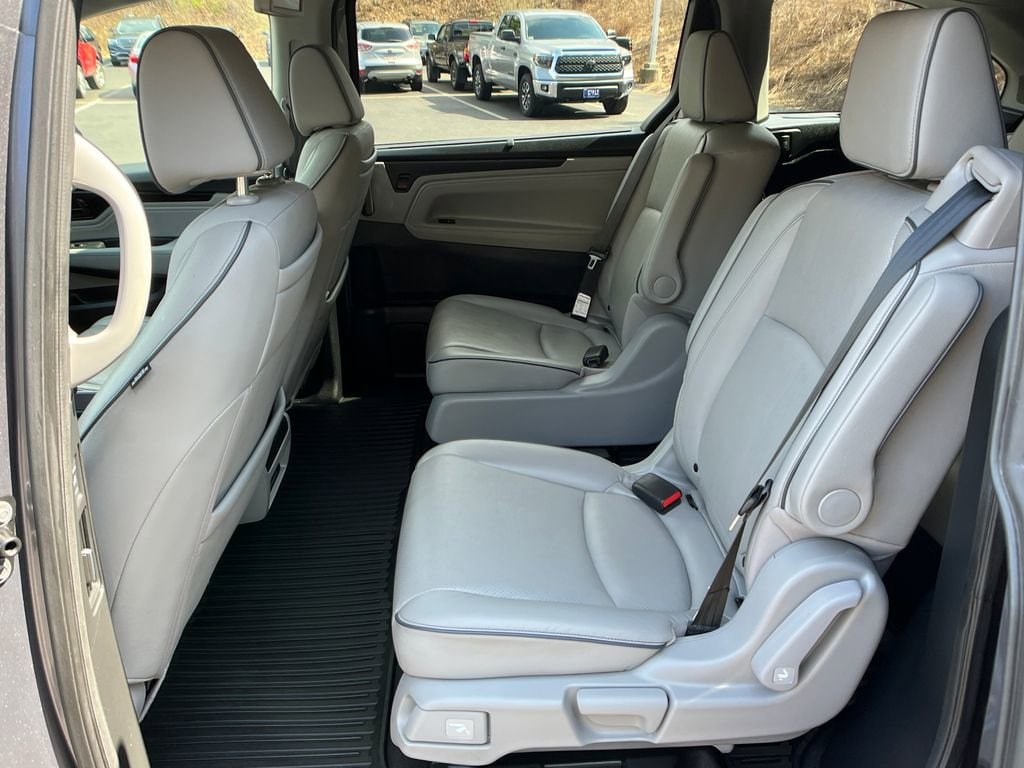2022 Honda Odyssey Elite - Photo 24