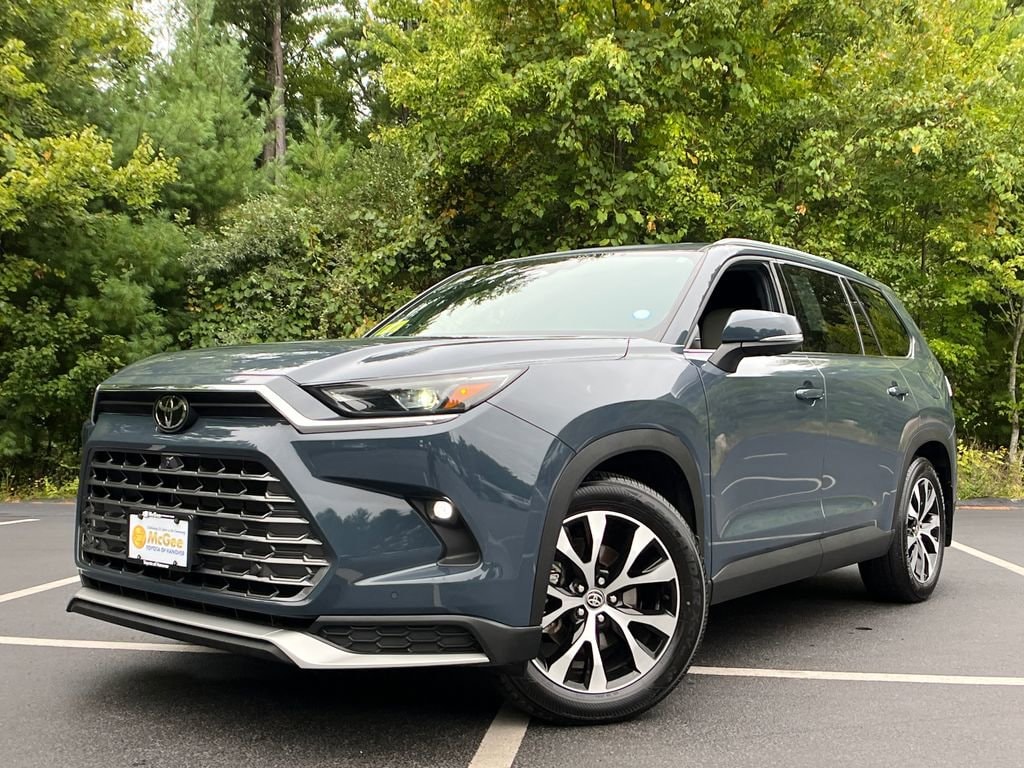 2024 Toyota Grand Highlander Limited's photo