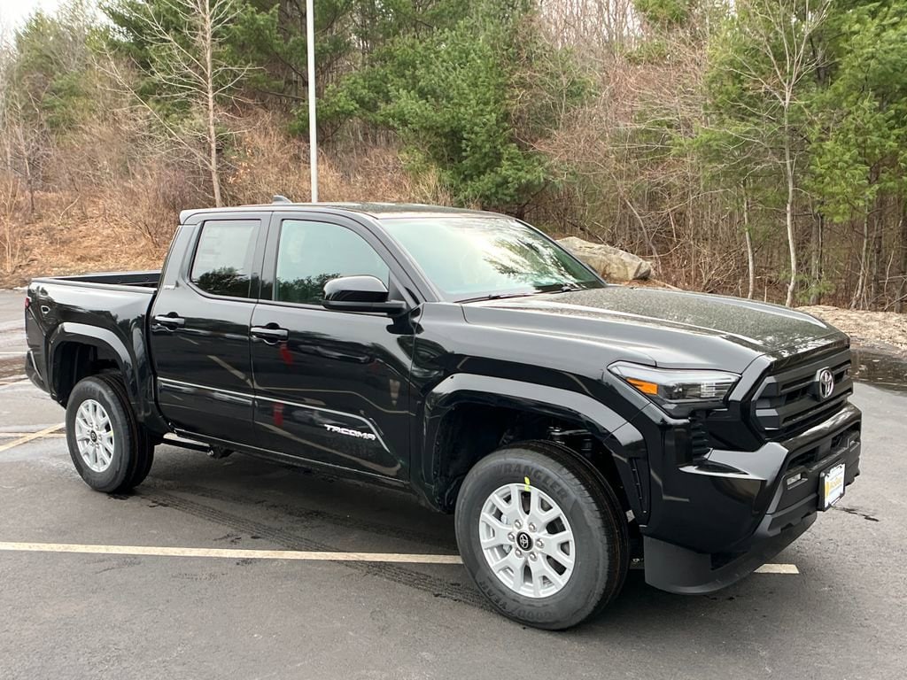 2026 Toyota Tacoma SR5 - Photo 7
