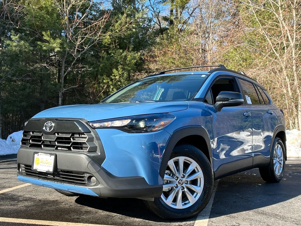 New 2026 Toyota Corolla Cross LE SUV