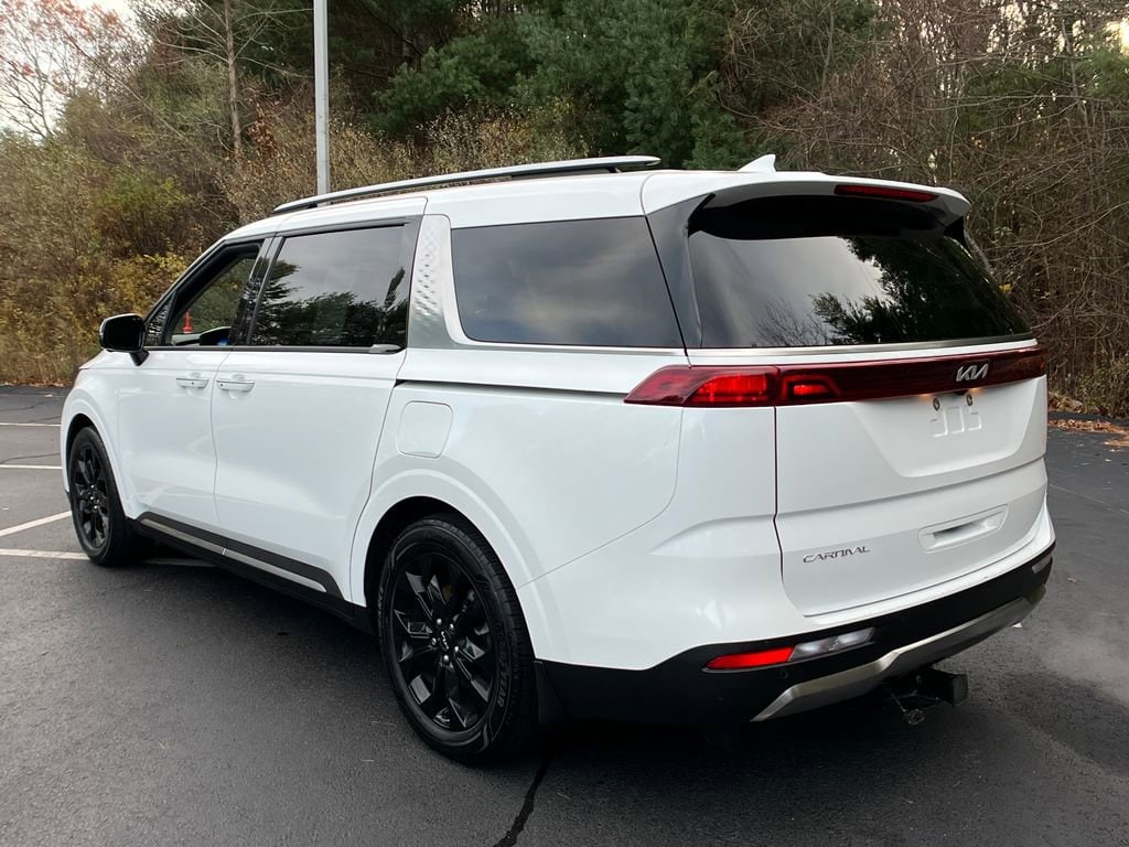 Used 2024 Kia Carnival SX MPV