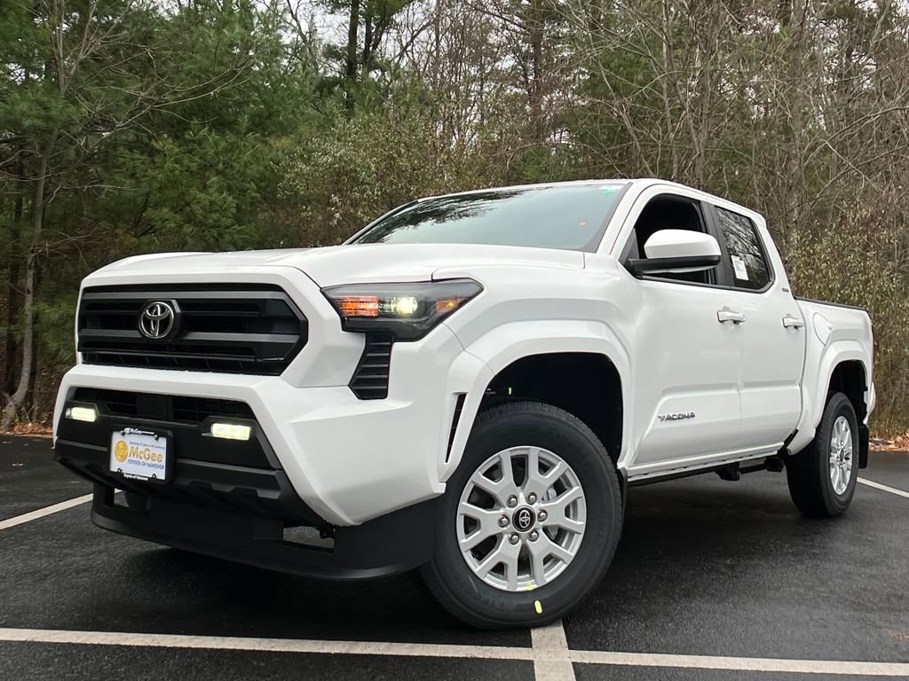 New 2025 Toyota Tacoma SR5 Truck Double Cab